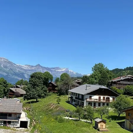 Apartment Superbe Avec Vue Sur Montagnes, Calme